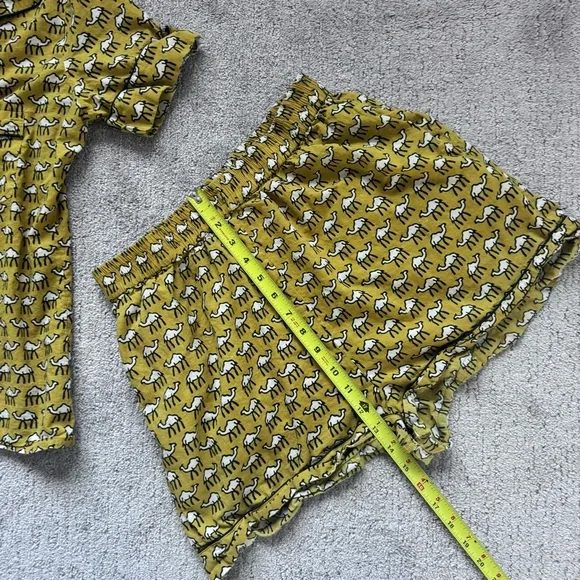 Keva Camel Print Pajama Set Women’s M Mustard Yellow Button Up Shorts - Picture 12 of 14